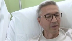 VODITELJ HITNO OPERISAN Otkrivena mu teška bolest: Zračenja i hemioterapije su došli na naplatu