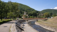 NOĆENJE 600 DINARA, PRIRODA SAVRŠENA! Srpska banja čiji izvori leče mnoge bolesti