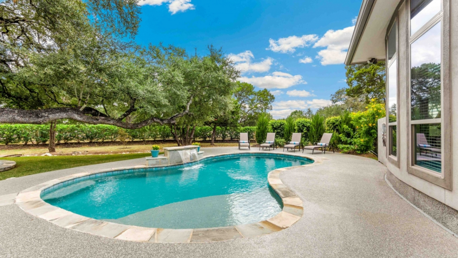 TRAGEDIJA U BEOGRADU Žena se udavila u  bazenu beogradskog hotela