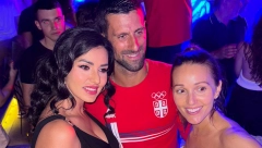TANJA SAVIĆ O SUSRETU SA NOVAKOM ĐOKOVIĆEM! Pevačica priredila totalni haos, pevala na proslavi olimpijaca, a evo šta kaže o Jeleni