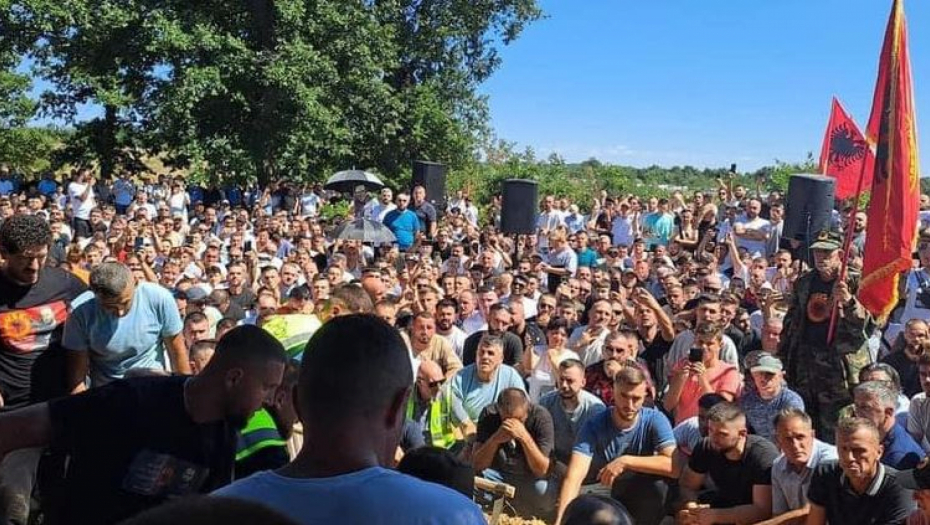 ALBANSKI POSLANIK "Svako ko ubije srpskog policajca ima moje poštovanje"