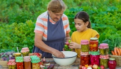 KOJI PARADAJZ JE ZDRAVIJI - SVEŽ ILI KUVANI?  Odgovor će vas iznenaditi