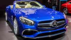 PAO JE NA GRANICI Neverovatan prizor! Oduzeli su mu mercedes vredan 200.000 evra