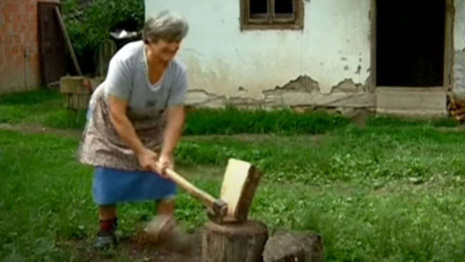 BABA JOKA SE UDAVALA 17 PUTA Prvi put se razvela zbog svekrve, sama je u opustelom selu - brine je samo jedna stvar!