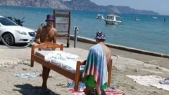 NISU HTELI DA PLATE LEŽALJKE, PA SE SNAŠLI Snimak momaka iz Srbije nasmejao mnoge