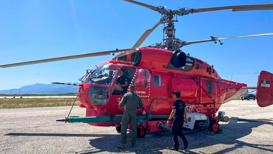 SRBI POMAŽI GRCIMA U GAŠENJU POŽARA Helikopterska jedinica MUP-a  dejstvuje u rejonu Kavale(VIDEO)