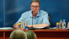 UČESNIK PROTESTA POŠTENO O RAZGOVORU SA VUČIĆEM Odlično organizovano, bez pritisaka i ucena, svako pitao šta je hteo (VIDEO)