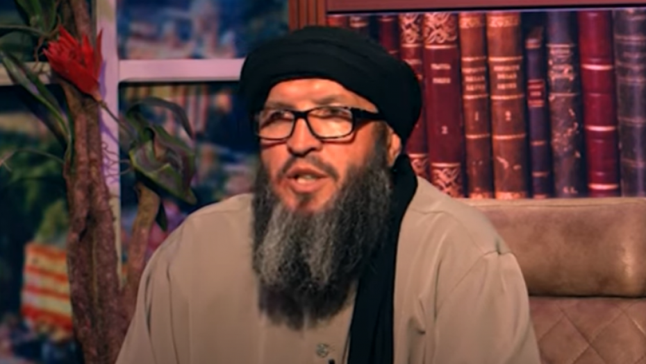 TERORISTA SE KRIO NA KOSOVU, ISPALIO 4 HICA NA POLICIJU Vođa vehabijskog pokreta bio osumnjičen za vrbovanje i radikalizaciju Miloša Žujovića