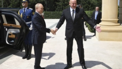 SVE OČI UPRTE U PALATU ZAGULBA Putin seo sa Alijevim, ključni pregovori za Rusiju