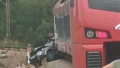 "SIN MU JE NA MORU SAZNAO DA MU JE OTAC POGINUO" Rođaka nastradalog taksiste iz Lazarevca neutešna nakon tragedije