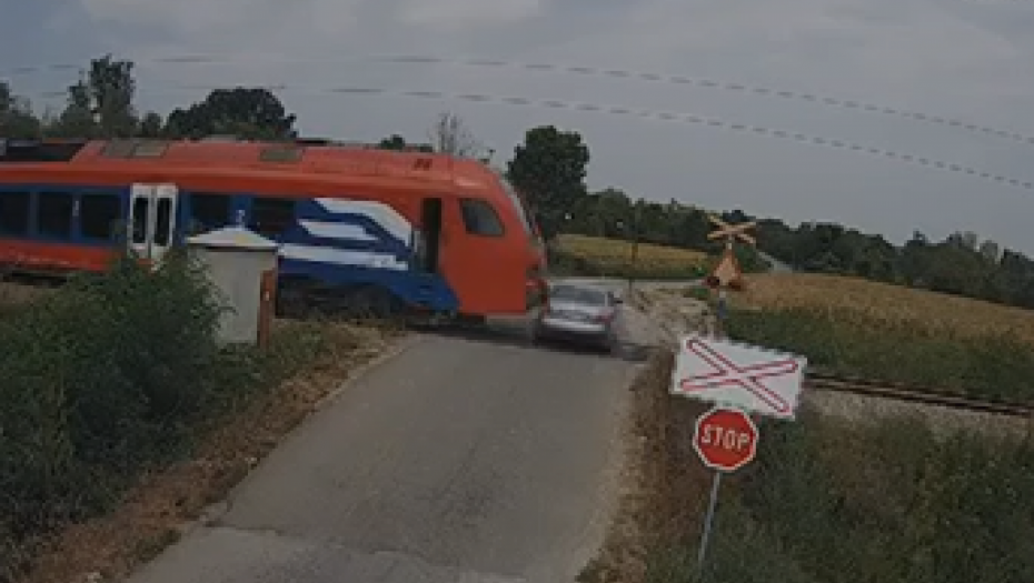 MRTVA USTA NE GOVORE Meštani o taksisti koji je odvezao sebe i dvoje dece u smrt