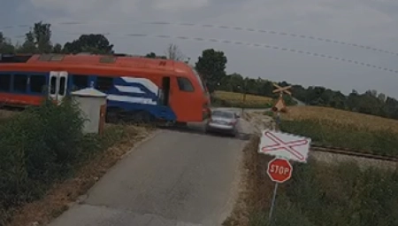 MRTVA USTA NE GOVORE Meštani o taksisti koji je odvezao sebe i dvoje dece u smrt