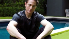 MILIJARDER TVRDI DA JE SMISLIO RECEPT ZA PRODUŽENJE MLADOSTI Njegova fitnes rutina je neverovatna, trpi užasno bolne zahvate - a evo šta ubrizgava u sebe!