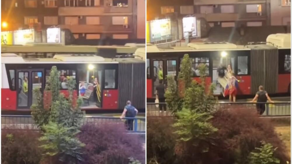 "IZGLEDA DA BOLIDI NISU PRELETELI SRBIJU, VEĆ OSTALI U NJOJ!" Gore mreže zbog mladića koji su uneli klupu u autobus! (VIDEO)