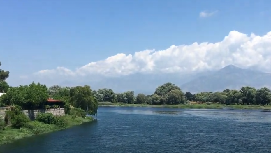 "U REKU BOJANU SE IZLIVAJU HEMIKALIJE IZ SKADRA"! Dolaze iz fabrike u Albaniji?