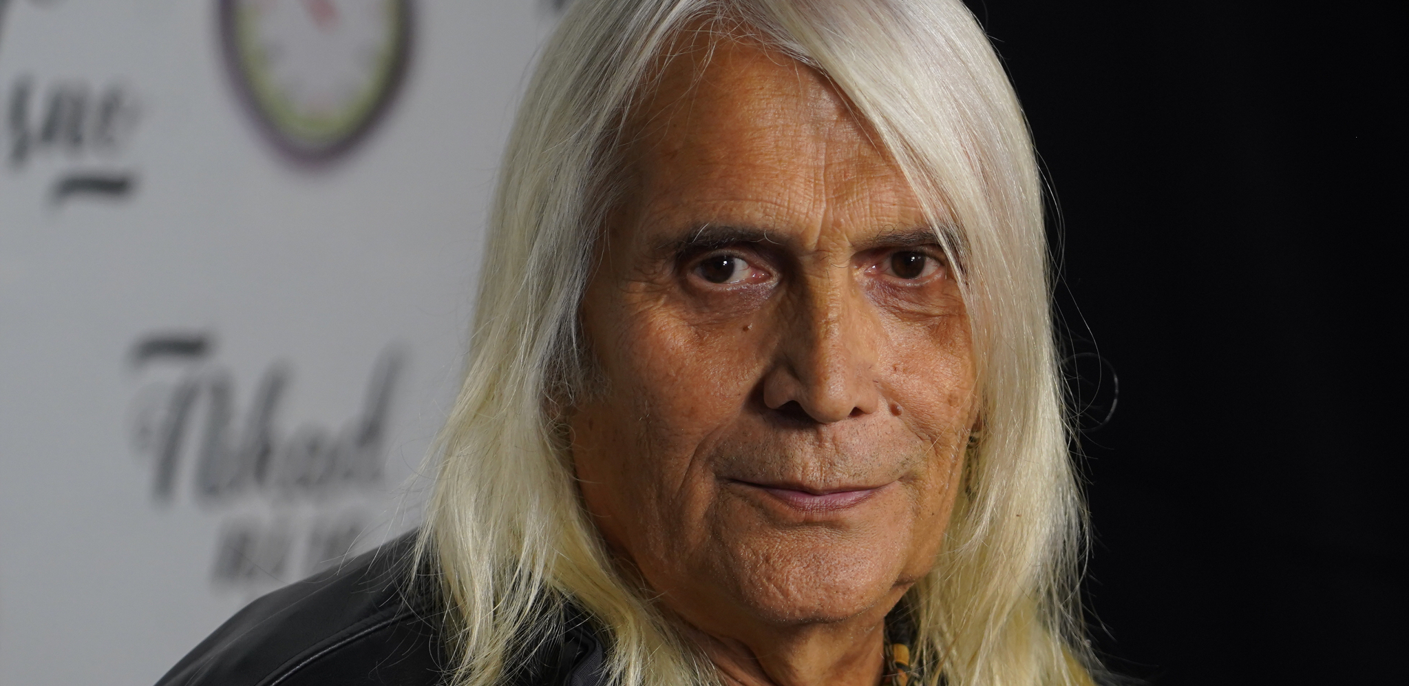 BIO JE SAV KRVAV, POČEO DA SE GUŠI, ZABIO MU JE NOŽ U RAME Bora Đorđević doživeo jezivu situaciju, poznati pevač otkrio detalje incidenta