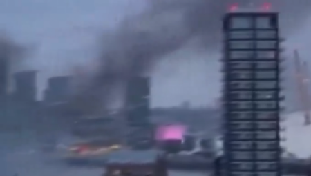 ODJEKNULE EKSPLOZIJE U LONDONU Crni dim guta ulice! (FOTO/VIDEO)