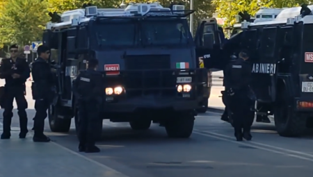 AKTIVIRAO SE KFOR Stiglo pojačanje na mostu na Ibru