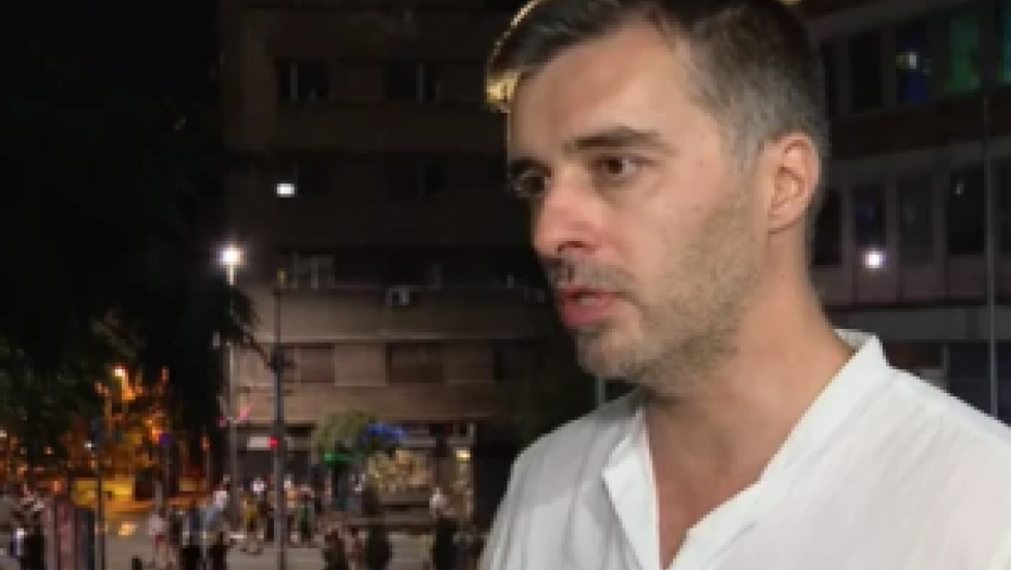 RASKOL U OPOZICIJI Manojlović priznao da političari organizuju proteste, pa zakukao: Zahtevali su da se mi ne uključujemo