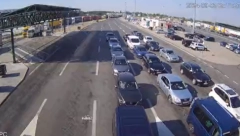 AKO STE KRENULI NA MORE, PRVO PROVERITE STANJE NA GRANICAMA! Gužve krenule od rane zore, na ovom graničnom prelazu se čeka i do 240 minuta!