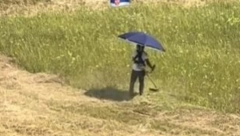 DOMAĆIN IZ MRČAJEVACA ZAPALIO INTERNET! Snimak srpskog izuma ODUŠEVIO region - aplauz je dobila i domaćica iz Vranja! (VIDEO)