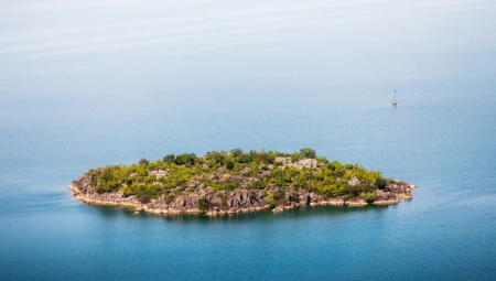 Da li ste čuli za "crnogorski Alkatraz"? Nekada atrakcija, a danas...