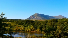 POTPUNI PREPOROD ZA NAŠU PLANINU Golf tereni, akva-park, jezero, vikend naselje…