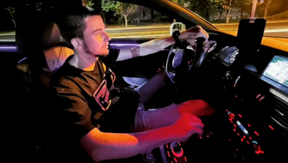 LUKA UDARIO U BANKINU, PROLETEO KROZ OTVORENI ŠIBER I PAO U ŠIBLJE Evo kako je nastradao mladić (26) kod Mladenovca, njegovo telo pronađeno nakon devet dana potrage