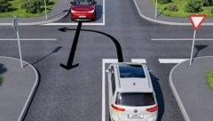 KO IMA PREDNOST NA RASKRSNICI? Pitanje o saobraćajnim pravilima posvađalo i iskusne vozače