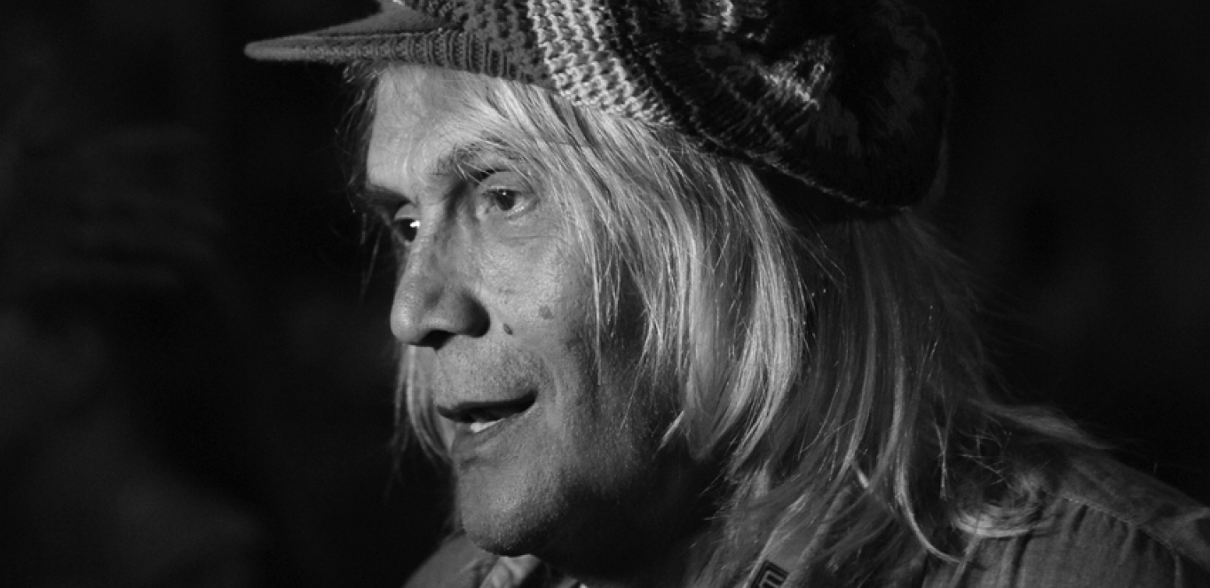 BORIN PRIJATELJ JAVNO MOLI ZA POMOĆ Zatekla ga vest od smrti rokera, njegova ćerka otkrila sve detalje