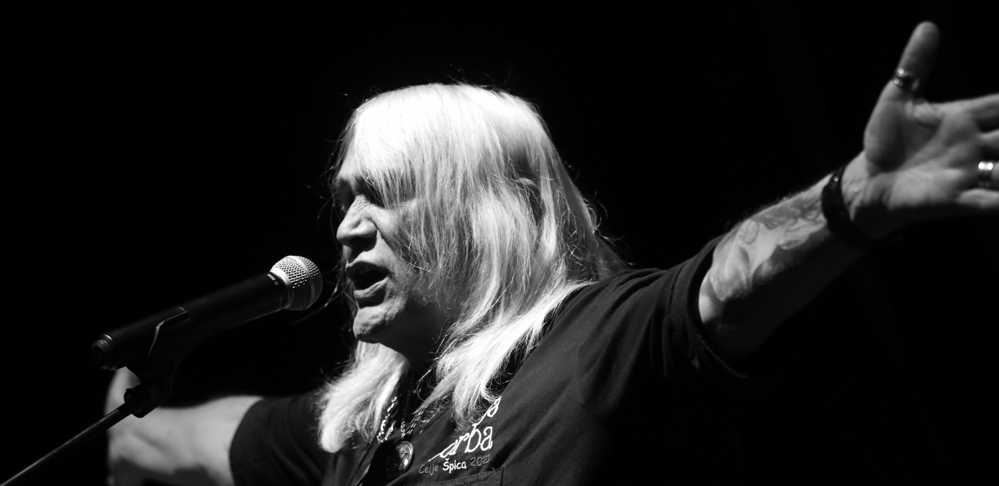 BORA OVO NIJE DOČEKAO! Pojavile se jezive tvrdnje, roker je pre smrti sumnjao u njih: "Oni su samo ovo i čekali"