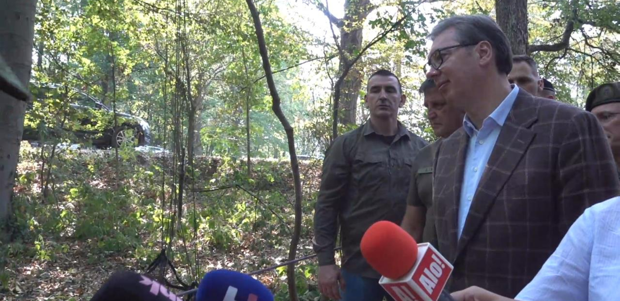 "PREDSEDNIČE, VIDITE KOGA SMO UHVATILI U ZAMKU" Vučić odmah reagovao: Pustite ga! (FOTO)