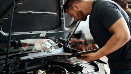 OVO VAM "GUTA" GORIVO, A TOGA NISTE NI SVESNI! Ovo je trik kako da sačuvate NEKOLIKO LITARA!