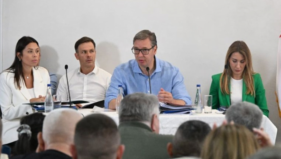 LJUDI IZ RIO TINTA ĆE ODGOVARATI I VAMA I NAMA Vučić: Došli smo da se uverimo da li ima ili nema odgovara na pitanja