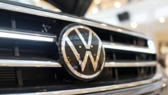 GIGANT PODIGAO GLAS Traže hitnu izmenu, u suprotnom – ostaju „kraći“ za silne milijarde