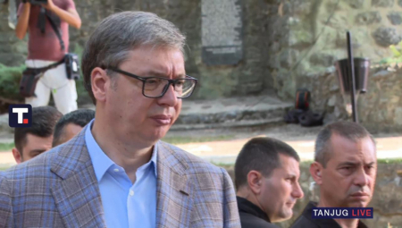 ZA NAS JE OD NAJVEĆEG ZNAČAJA DA POMOGNEMO LJUDIMA! Vučić: Do juna ili do kraja sledeće godine da ne postoji nijedna lista čekanja