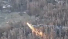 UKRAJINCI SPALILI RUSE TEČNIM METALOM! Zasuli položaje ''termitom''! (VIDEO)