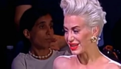 "JE L' OVO DUŠICA OPET POVEĆALA GRUDI?" Sve oči uprte u dekolte Dušice Jakovljević, mreže gore, a komentari pljušte