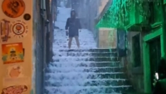 SNAŽNO NEVREME POGODILO HRVATSKU Ulice pod vodom (VIDEO)
