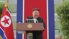 SEVERNA KOREJA GRADI NOVU POMORSKU BAZU Kim Džong Un obišao radove