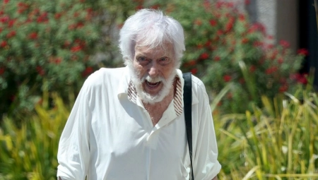 U 99. GODINI JOŠ UVEK TRAŽI POSAO, MLADIMA ODRŽAO LEKCIJU Slavni glumac dobio prestižnu nagradu, posle 75 godina karijere fali mu još jedna