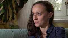TVRDI DA JE OSETILA KAKO NAPUŠTA TELO, LEBDELA JE 2 METRA IZNAD NJEGA Sa 6 godina Julija doživela blizak susret sa smrću, bila je neverovatna tišina