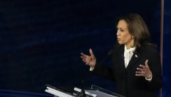 KAMALA UDARILA NA PUTINA "On je diktator"