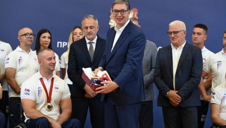 PONOSAN SAM NA SVAKOGA OD VAS Aleksandar Vučić ugostio srpske paraolimpijce i poslao moćnu poruku