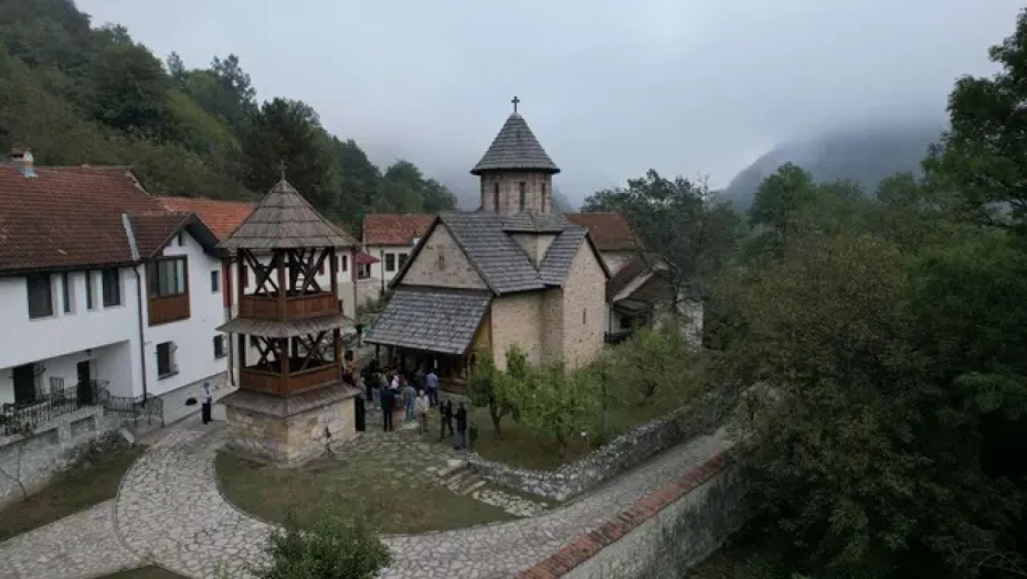 OVAJ MANASTIR BIO JE DRUGI DOM VOLJENOG PAVLA Sprema se manifestacija u čast blagopočivšeg patrijarha sprema u Čačku