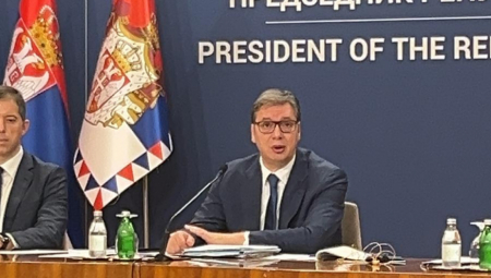 OPOZICIJA ME NE ŽELI U PARLAMENTU Vučić: Znaju da bi se sa mnom proveli kao bosi po trnju!