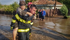 CIKLON BORIS UNIŠTIO EVROPU, STRAVIČNE SCENE NAKON NEVREMENA! Predviđanja meteorologa ulivaju strah u kosti: Izlivanje Dunava je... (FOTO/VIDEO)