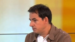 OPOZICIONI MEDIJI TOTALNO ŠIZNULI Zoran Kesić uteruje strah i paniku narodu u kosti: Imamo apokalipsu u Srbiji, završiće se krvavo!? (VIDEO)