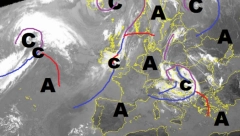 CIKLON ĆE U SRBIJI I NOĆAS DA DIVLJA Srpski meteorolog najavio šta nas tek čeka od utorka