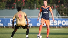 TREBALO JE DA BUDE DAN ZA PAMĆENJE Srbin debitovao u Francuskoj, ali neće pamtiti po lepom prve minute na terenu